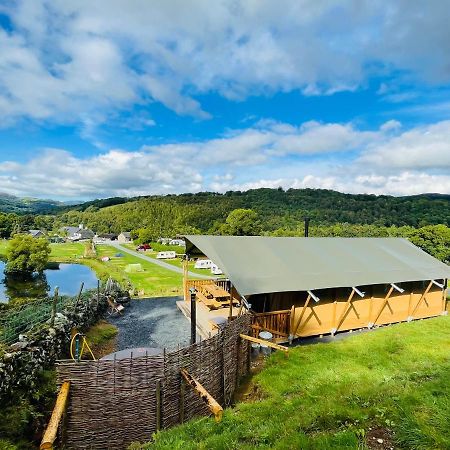 Mountain View Safari Tent With Hot Tub In The Heart Of Snowdonia Dolgellau Bagian luar foto