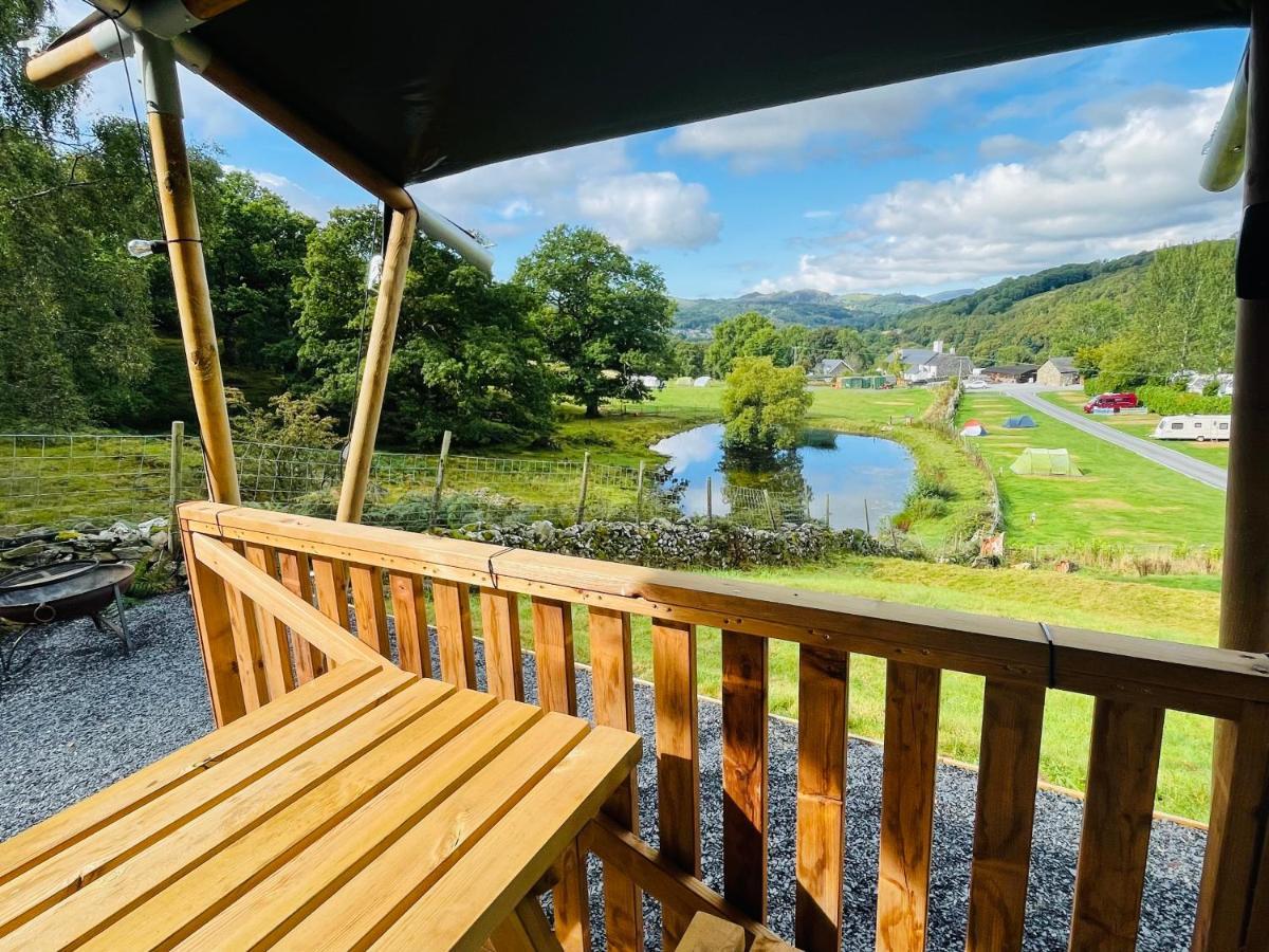 Mountain View Safari Tent With Hot Tub In The Heart Of Snowdonia Dolgellau Bagian luar foto